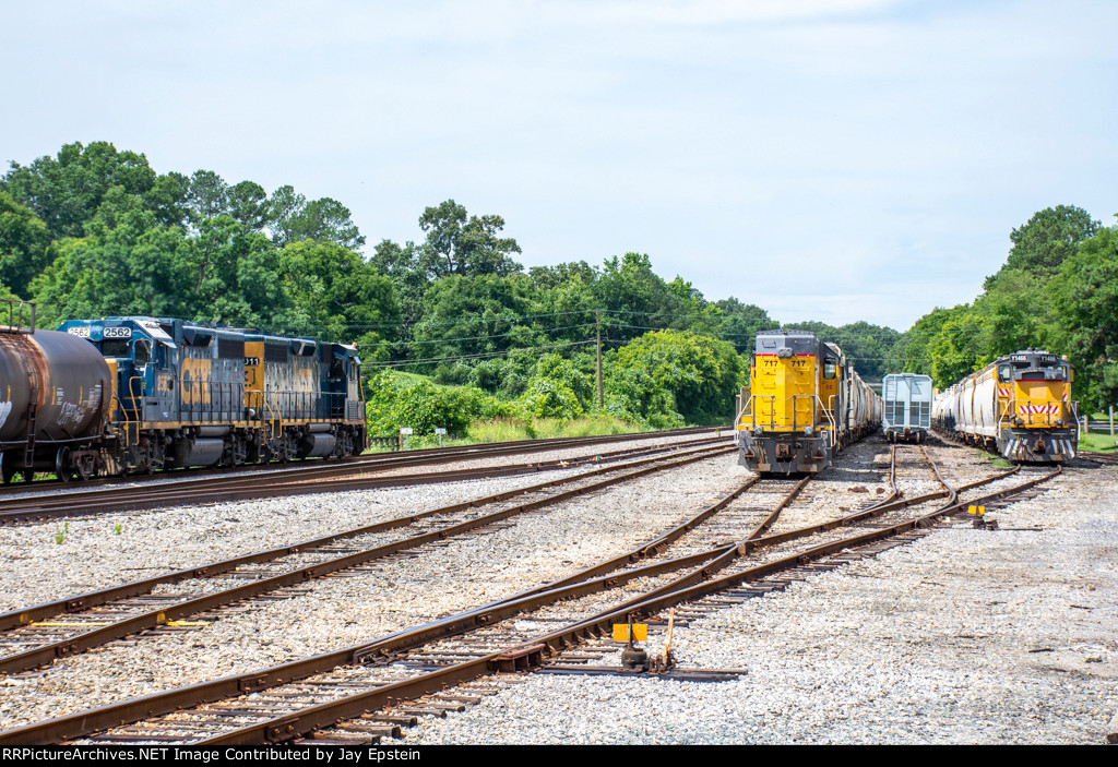 A CSX local passes the the SQVR Yard